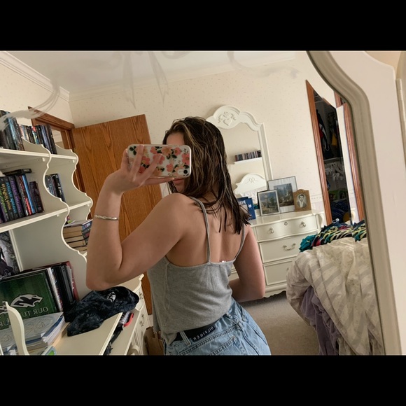 Trendy basic grey cami - Picture 4 of 4